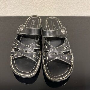 Josef Siebel Black sandals